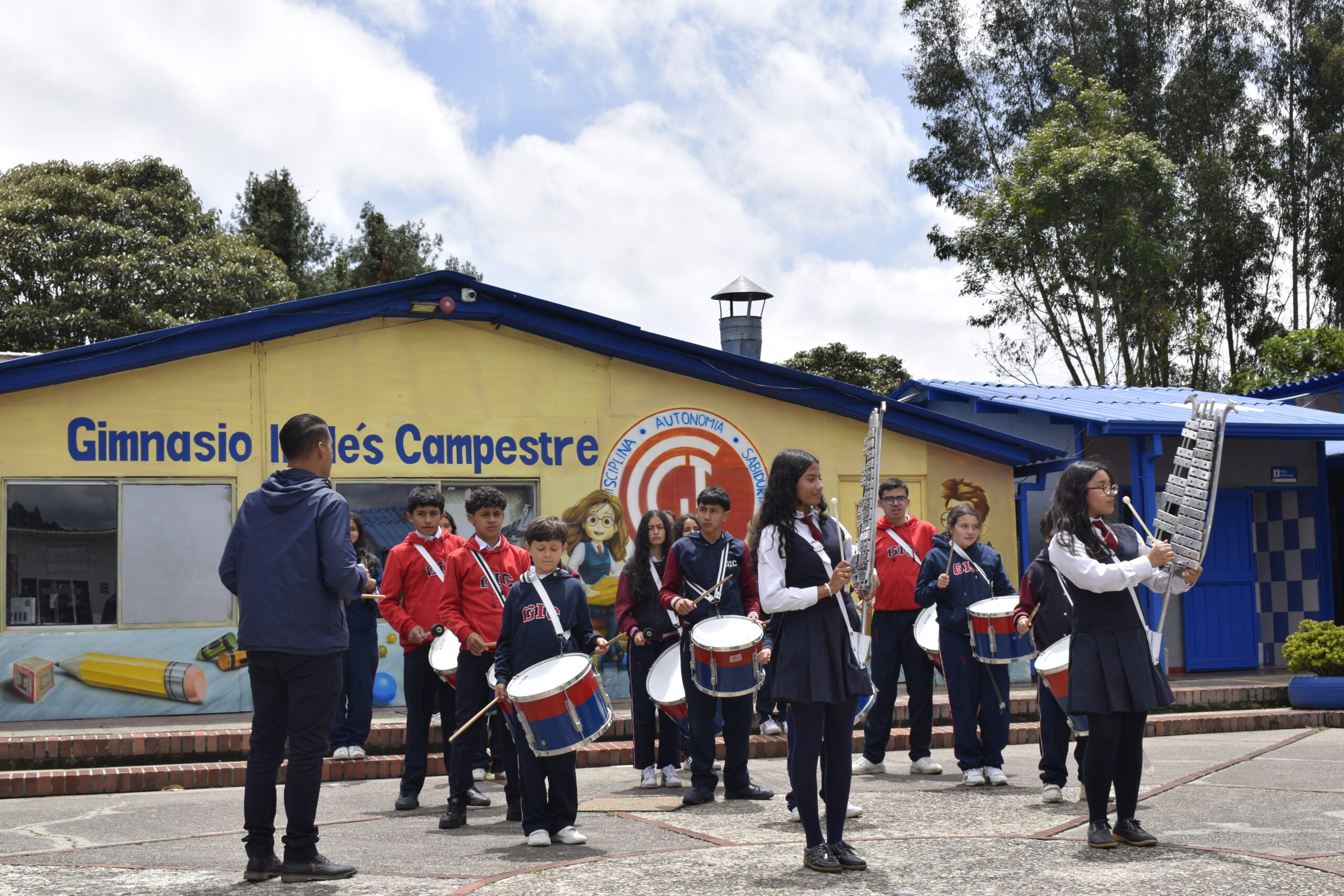 banda-bilinguismo-colegio